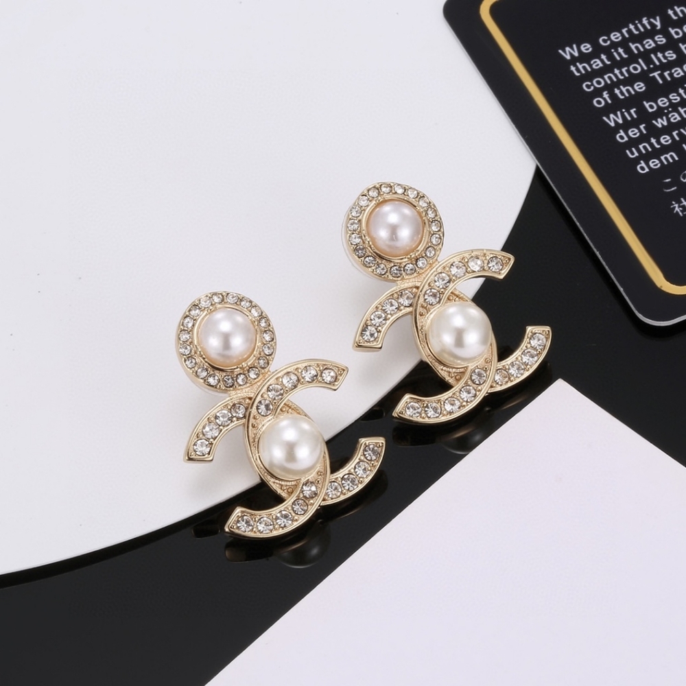 Chanel classic earrings